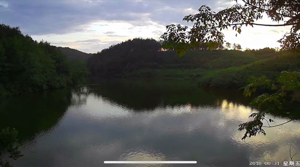 黄昏美景 鱼塘监控